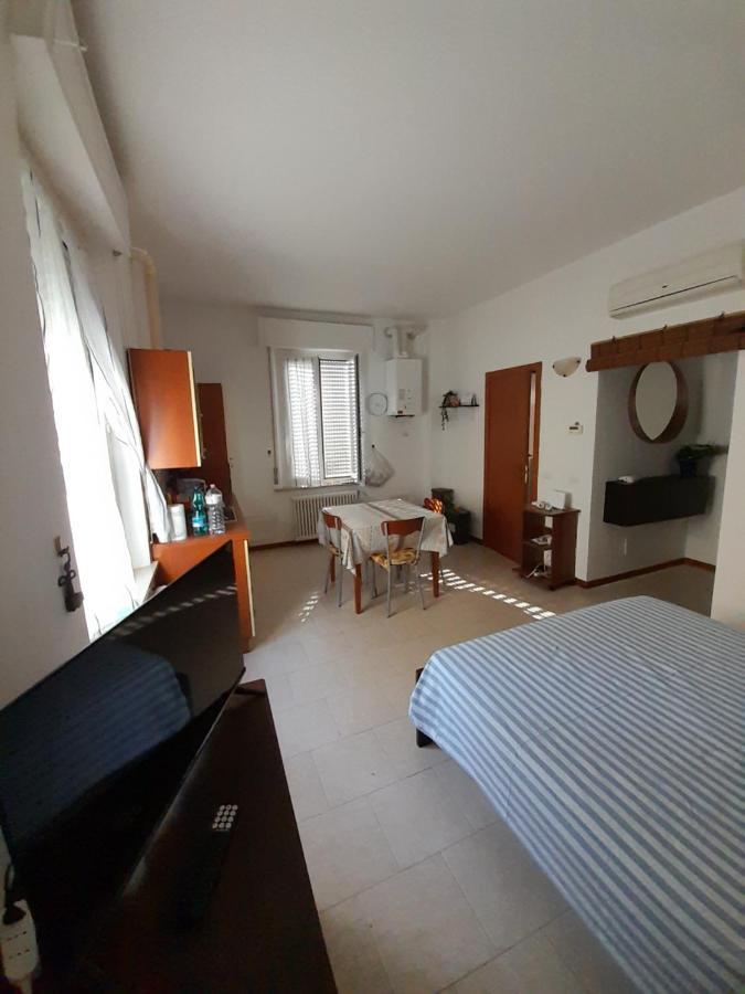 Apartmán Breve Ristoro Parma Exteriér fotografie